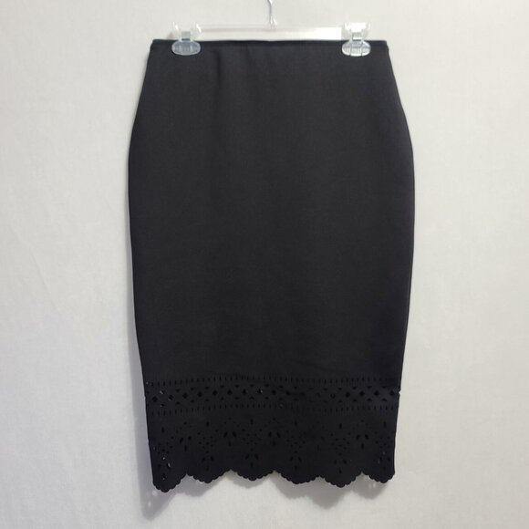 Bisou Bisou Michele Bohbot Pencil Skirt Women's Size M Black Scalloped Laser Cut - Picture 2 of 7